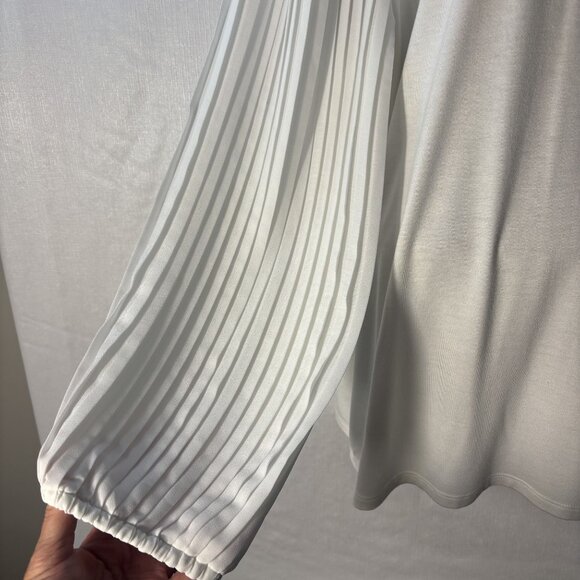 Talbots Womens Plus Size 1X Ivory Pleated Sleeve Blouse Top Rayon/Polyester - Picture 2 of 8